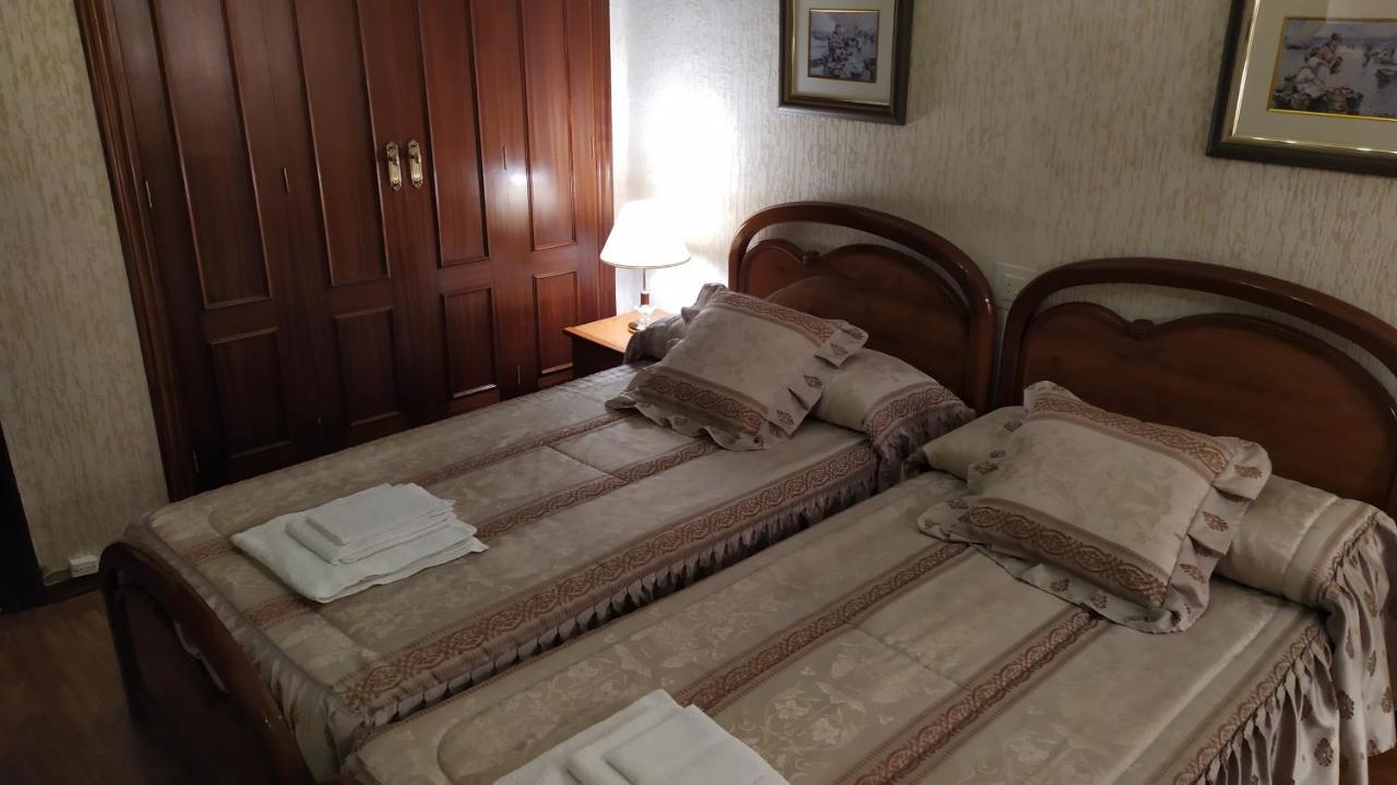 Habitacion Matrimonial Centro Ciudad Oviedo Exteriör bild